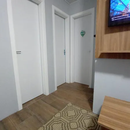 Casa Otton - Casa Aconchegante, 3 Quartos Com Cama De Casal Todos Com Ar Condicionado Gramado Exterior photo
